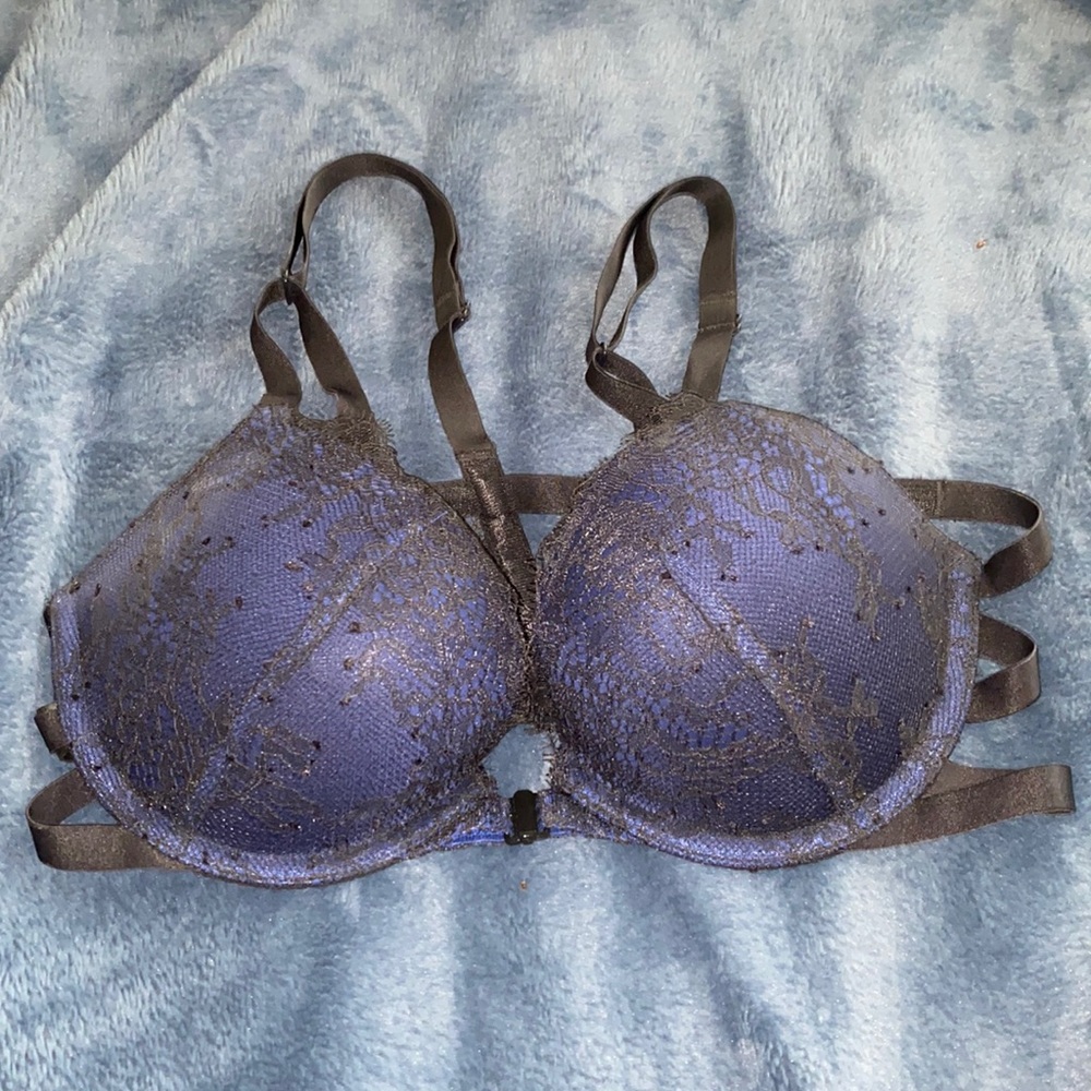 Victoria’s Secret bra